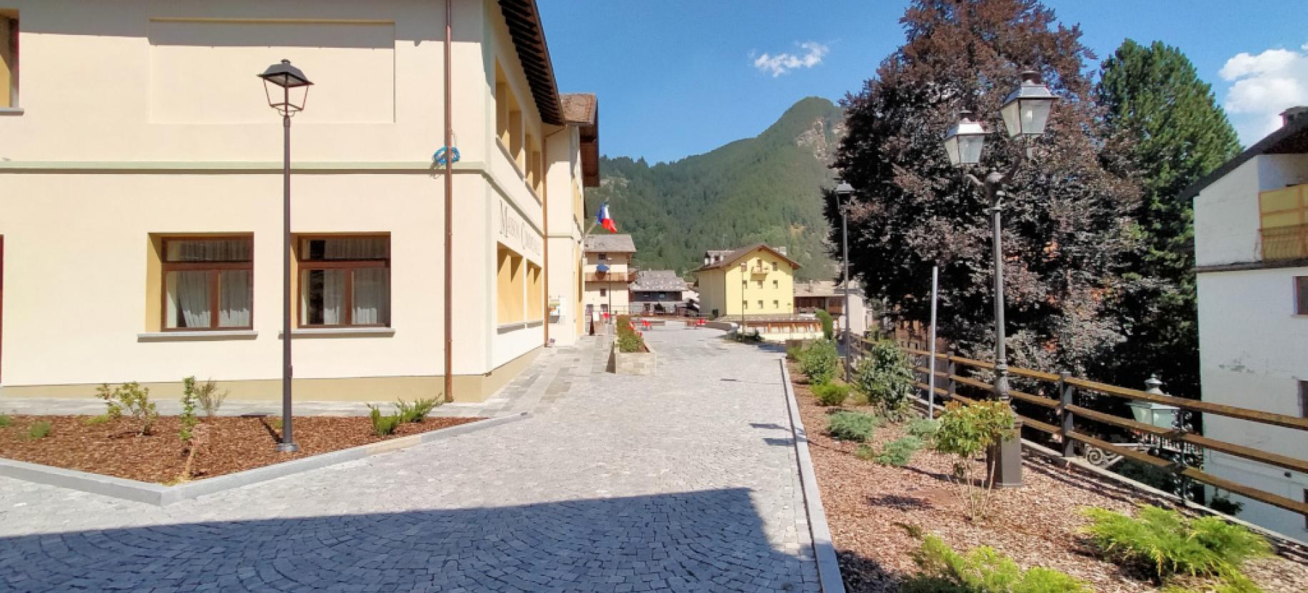 Brusson Cultura: Bon ton a quattro zampe