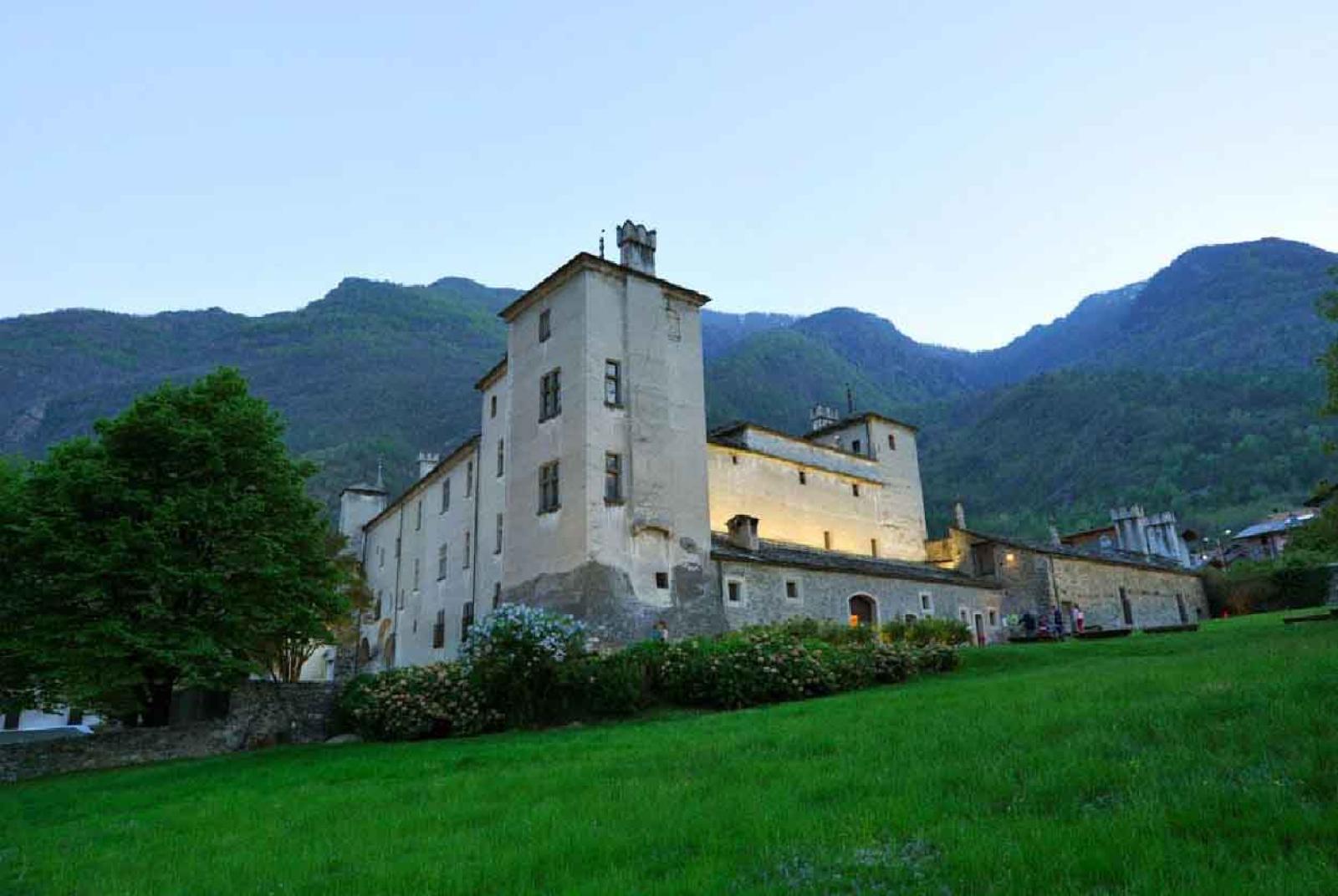 CASTELLO DI ISSOGNE